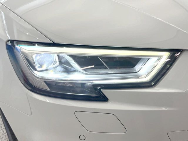 ●LEDヘッドライト:夜間走行時も良好な視界を確保し安心して運転できる高輝度LEDヘッドライトを装備!点灯速度が早く、消費電力も抑えられています。