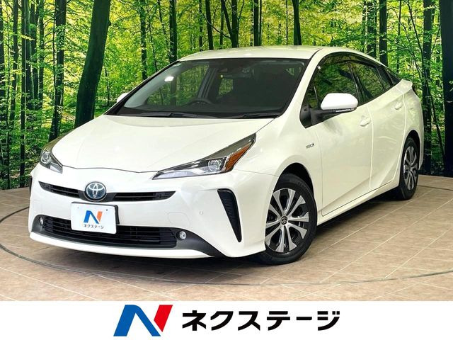 プリウス(トヨタ) 1.8 A 中古車画像