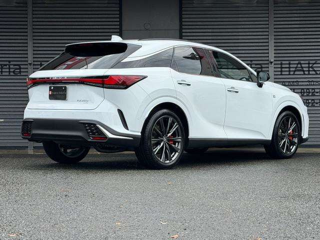 全国納車致します。遠方のかたも下取り、残価設定型ローンご利用可能ですので、お気軽にお問い合わせください。
