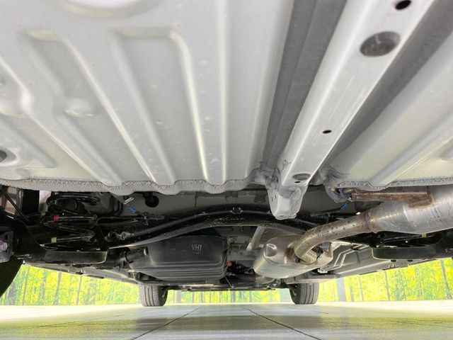 下回りがきれいなうちに、防錆加工の施工がオススメ。降雪地域はもちろん、沿岸部にお住いの方や、趣味でマリン・ウィンタースポーツをされる方にご好評いただいております。