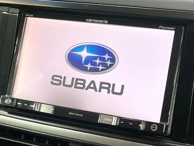 �y�����i�r�z�l�C�̏����i�r�𑕔����Ă���܂��B�i�r�̎g���₷���͂������A�I�[�f�B�I�@�\���[��!�L�����v�◷�s�͂������A�ʋ΂┃�����ȂǕ��i�̃h���C�u���y�����Ȃ�͂���