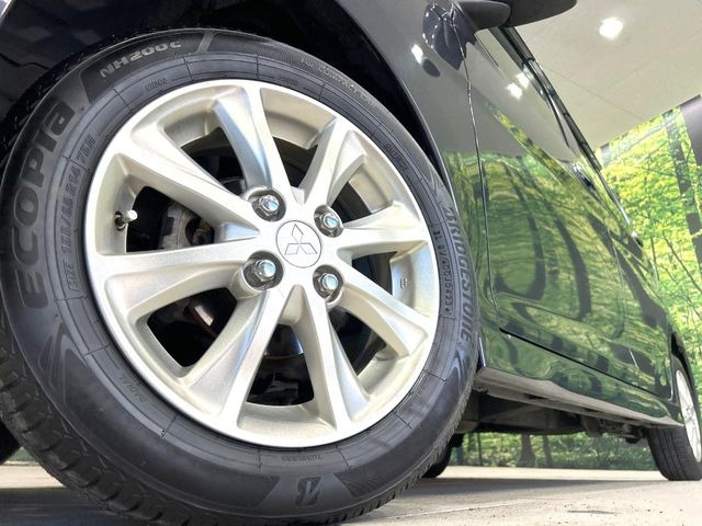 �y����14�C���`�A���~�z�C�[���z�O�ςɃ}�b�`���������A���~�z�C�[���𑕒����Ă���܂��B�e��ЊO�A���~�z�C�[����A�X�^�b�h���X�^�C�����戵�����Ă���܂��B���񂲑��k����������