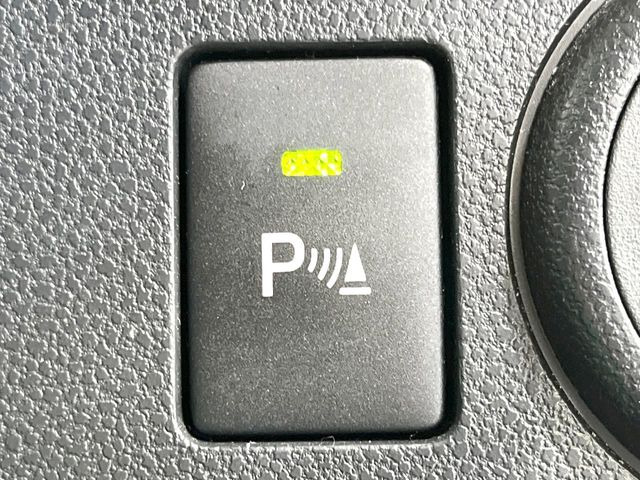 【コーナーセンサー】バンパーに付いたセンサーが障害物を検知!一定の距離に近づくとアラートで教えてくれます♪狭い駐車スペースや車庫入れ時も安心ですね☆