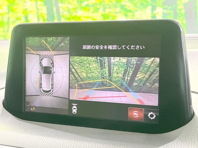 �y360&deg;�r���[���j�^�[�z��p�̃J�����ɂ��A�ォ�猩���낵���悤�Ȏ��_��360�x�N���}�̎��͂��m�F���邱�Ƃ��ł��܂������p�������m�F���₷���A�����ꏊ�ł̐؂�Ԃ��⒓�Ԃ��X���[�Y�ɍs���܂��B