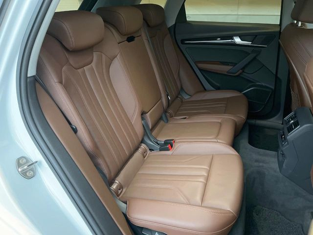 ���㕔���Ȃ��C�ɂȂ�悤�ȃL�Y�E�����ւ��蓙�A�傫�ȃ_���[�W�͂Ȃ��A�ǍD�ȏ�Ԃł��B