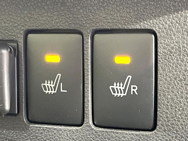 【シートヒーター】寒い日に重宝するシートヒーター!エアコンより早く温まってくれるので寒がりの人も安心ですね♪エアコンの温風は乾燥するから苦手、という方にもをおすすめです。