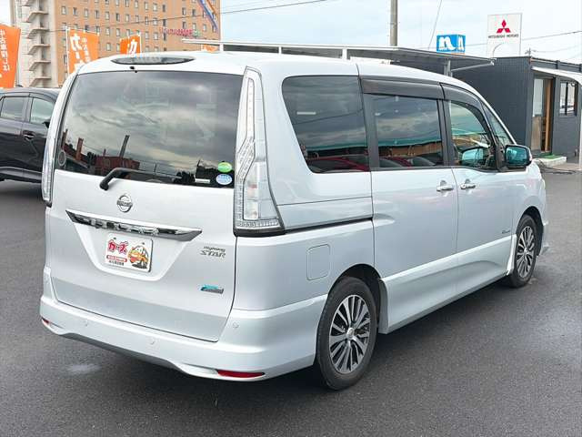 お車のご購入からオイル交換・整備・車検・任意保険・修理・鈑金何でもお任せ下さい!親切・丁寧にご対応致します♪