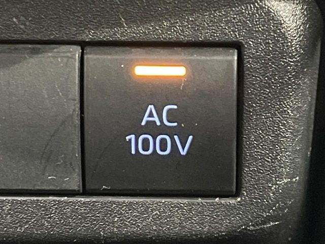 【1500Wアクセサリーコンセント】消費電力1500Wまでの家電が使えます。キャンプやスポーツ・アウトドアでのアクティビティはもちろん、災害・停電の際に大活躍♪