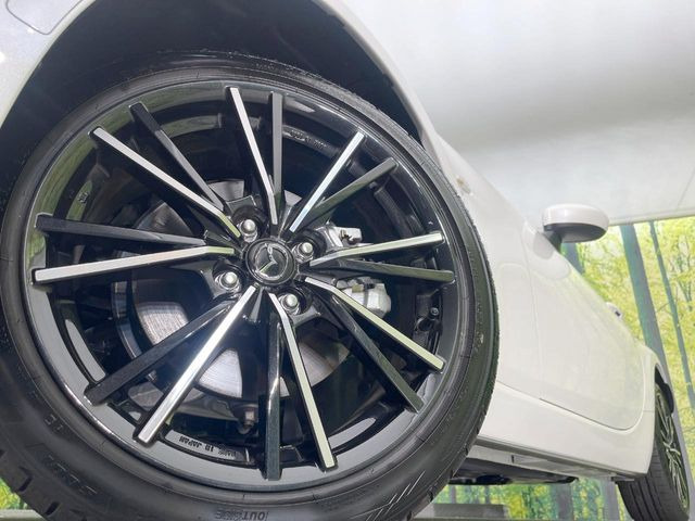 �y�����A���~�z�C�[���z�O�ςɃ}�b�`���������A���~�z�C�[���𑕒����Ă���܂��B�e��ЊO�A���~�z�C�[����A�X�^�b�h���X�^�C�����戵�����Ă���܂��B���񂲑��k����������