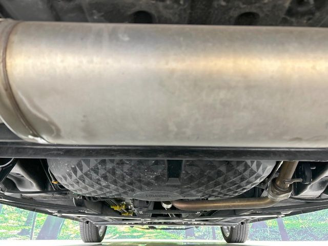 下回りがきれいなうちに、防錆加工の施工がオススメ。降雪地域はもちろん、沿岸部にお住いの方や、趣味でマリン・ウィンタースポーツをされる方にご好評いただいております。