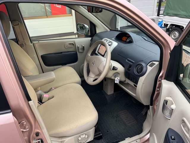 運転席!乗り降りもしやすいです!
