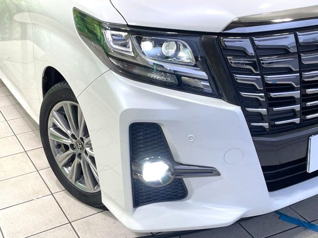 �yLED�w�b�h���C�g�z���V����ԑ��s�����ǍD�Ȏ��E���m�ۂ����S���ĉ^�]�ł��鍂�P�xLED�w�b�h���C�g�𑕔�!�_�����x�������A����d�͂��}�����Ă��܂��B