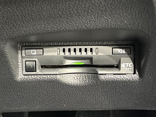 【ETC】高速道路の料金所をストレスなく通過!話題のスポットやサービスエリアに多い「スマートIC」利用時は必須のアイテムです。当店でセットアップを実施、ご納車当日からすぐにご利用いただけます!