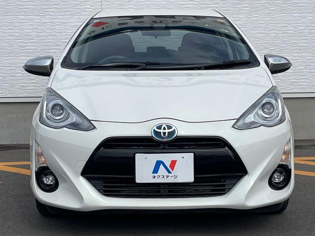 弊社では、全車『修復歴なし』のお車のみ取り扱っております。専任バイヤーによる厳選した仕入れの後、入庫後の車両チェックを行い、ネクステージが認定した高品質な中古車をご提供しております。