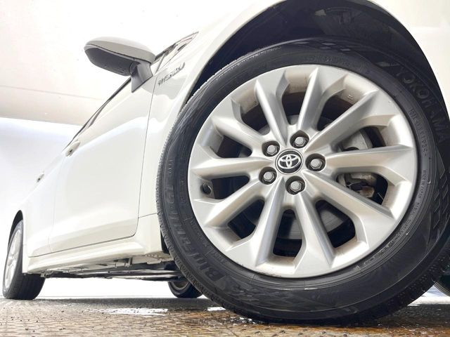 �y����16�C���`�A���~�z�C�[���z�O�ςɃ}�b�`���������A���~�z�C�[���𑕒����Ă���܂��B�e��ЊO�A���~�z�C�[����A�X�^�b�h���X�^�C�����戵�����Ă���܂��B���񂲑��k����������