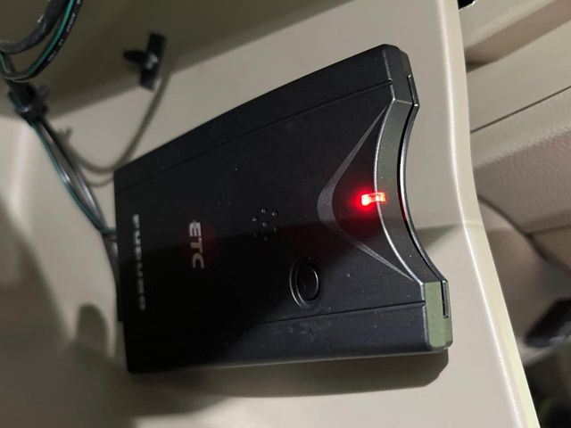 【ETC】高速道路の料金所をストレスなく通過!話題のスポットやサービスエリアに多い「スマートIC」利用時は必須のアイテムです。当店でセットアップを実施、ご納車当日からすぐにご利用いただけます!