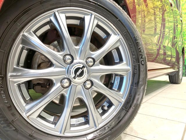 �y14�C���`�A���~�z�C�[���z�O�ςɃ}�b�`�����A���~�z�C�[���𑕒����Ă���܂��B�e��A���~�z�C�[����A�X�^�b�h���X�^�C�����戵�����Ă���܂��B���񂲑��k����������