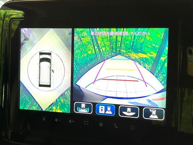【全方位モニター用カメラ】専用のカメラにより、上から見下ろしたような視点で360度クルマの周囲を確認することができます☆死角部分も確認しやすく、狭い場所での切り返しや駐車もスムーズに行えます。