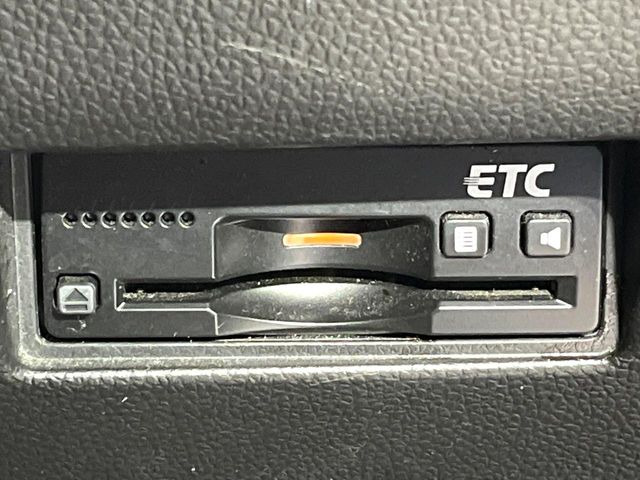 【ETC】高速道路の料金所をストレスなく通過!話題のスポットやサービスエリアに多い「スマートIC」利用時は必須のアイテムです。当店でセットアップを実施、ご納車当日からすぐにご利用いただけます!