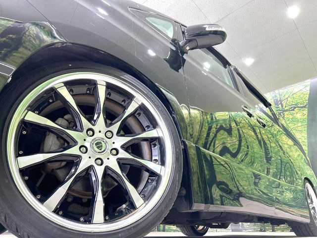 �y20�C���`�A���~�z�C�[���z�O�ςɃ}�b�`�����A���~�z�C�[���𑕒����Ă���܂��B�e��A���~�z�C�[����A�X�^�b�h���X�^�C�����戵�����Ă���܂��B���񂲑��k����������