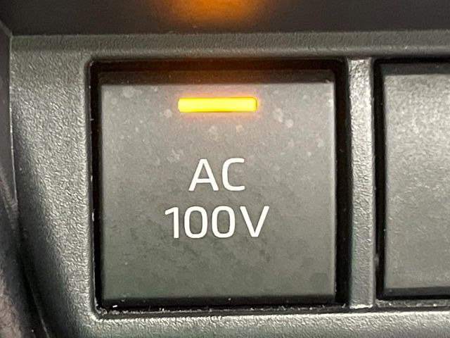 【1500Wアクセサリーコンセント】消費電力1500Wまでの家電が使えます。キャンプやスポーツ・アウトドアでのアクティビティはもちろん、災害・停電の際に大活躍♪