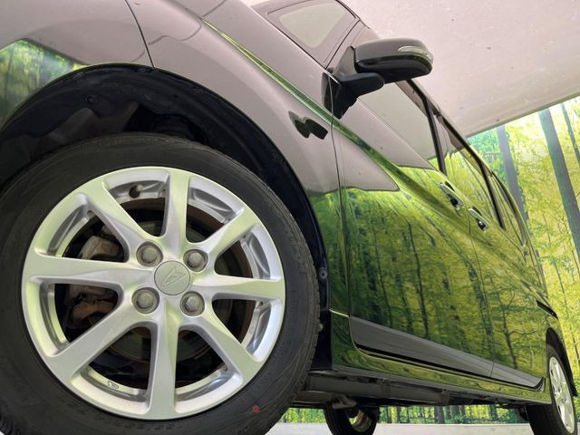 �y����14�C���`�A���~�z�C�[���z�O�ςɃ}�b�`���������A���~�z�C�[���𑕒����Ă���܂��B�e��ЊO�A���~�z�C�[����A�X�^�b�h���X�^�C�����戵�����Ă���܂��B���񂲑��k����������