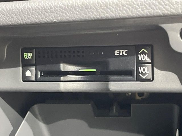 【ETC】高速道路の料金所をストレスなく通過!話題のスポットやサービスエリアに多い「スマートIC」利用時は必須のアイテムです。当店でセットアップを実施、ご納車当日からすぐにご利用いただけます!