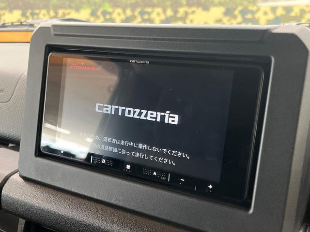 【ナビゲーション】目的地までしっかり案内してくれる使いやすいナビ。Bluetooth接続すればお持ちのスマホやMP3プレイヤーの音楽を再生可能!毎日の運転がさらに楽しくなります!!
