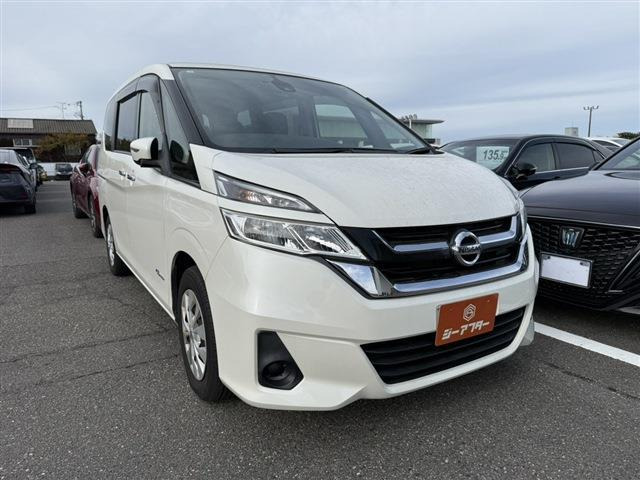 セレナ(日産) 2.0 X　禁煙車 純正ナビ フルセグTV 中古車画像