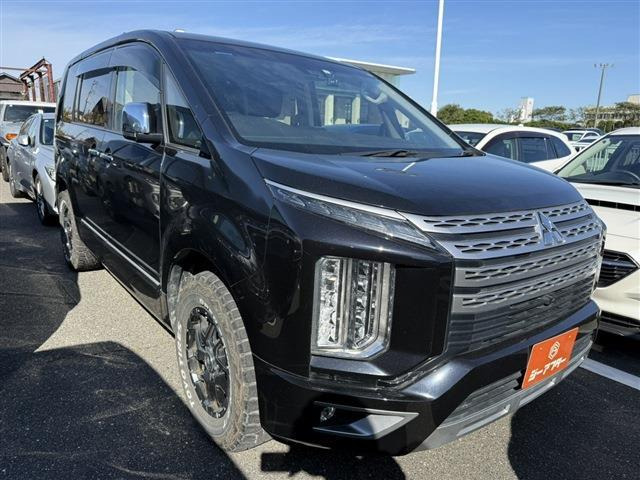 デリカD:5(三菱) 2.2 P 4WD　禁煙車 社外9インチナビ フルセグTV 中古車画像