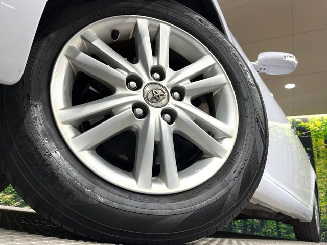 �y�����A���~�z�C�[���z�O�ςɃ}�b�`���������A���~�z�C�[���𑕒����Ă���܂��B�e��ЊO�A���~�z�C�[����A�X�^�b�h���X�^�C�����戵�����Ă���܂��B���񂲑��k����������