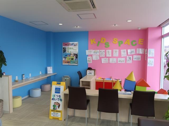 埼玉県 草加市の中古車販売店 ネクステージ草加店 中古車情報 中古車検索なら 車選びドットコム 車選び Com